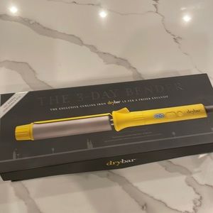 Drybar 3-Day Bender 1.25” Barrel Rotating Curling Iron